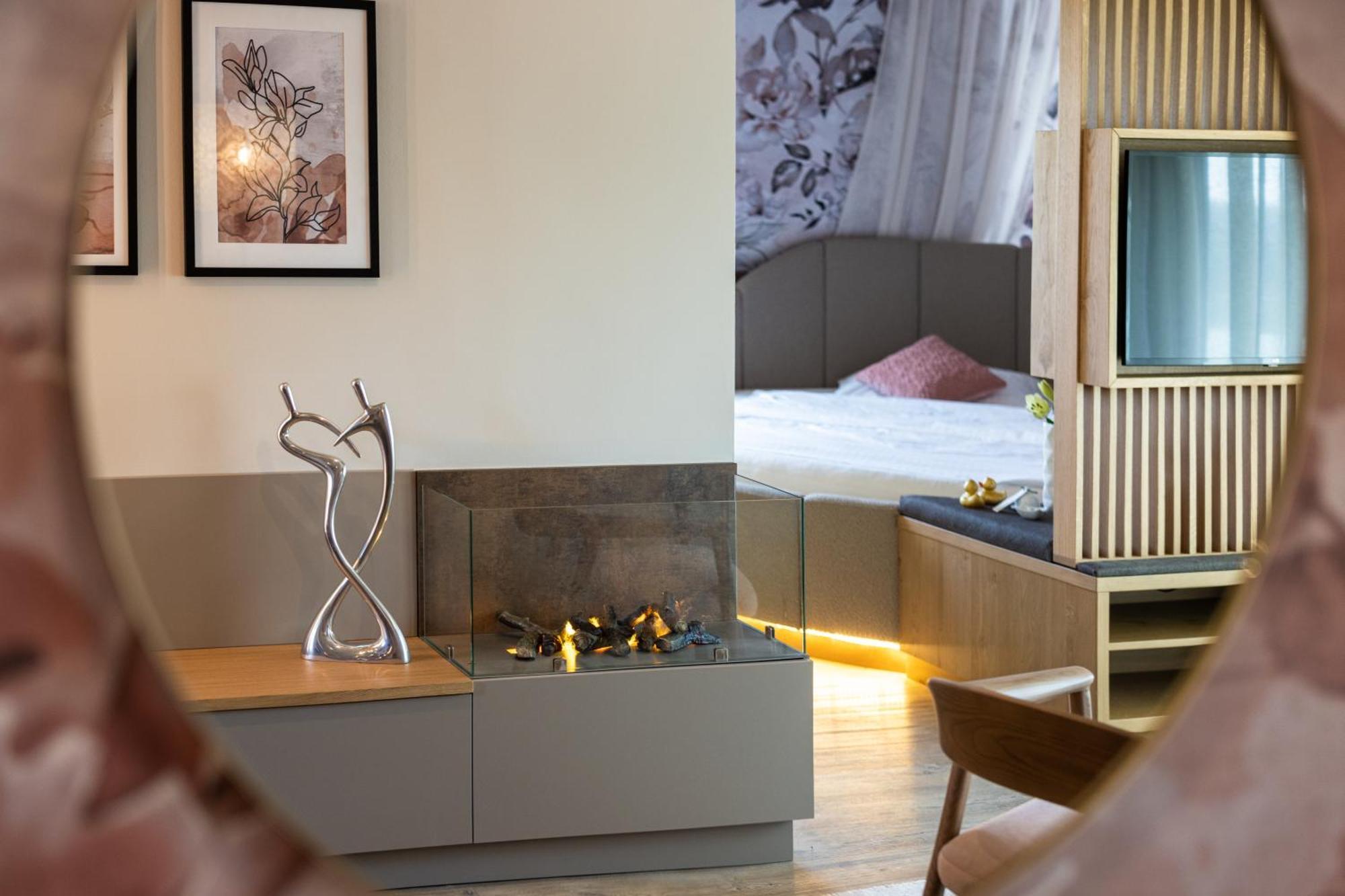 Hotel Vier Jahreszeiten Loipersdorf Loipersdorf bei Fuerstenfeld Bilik gambar