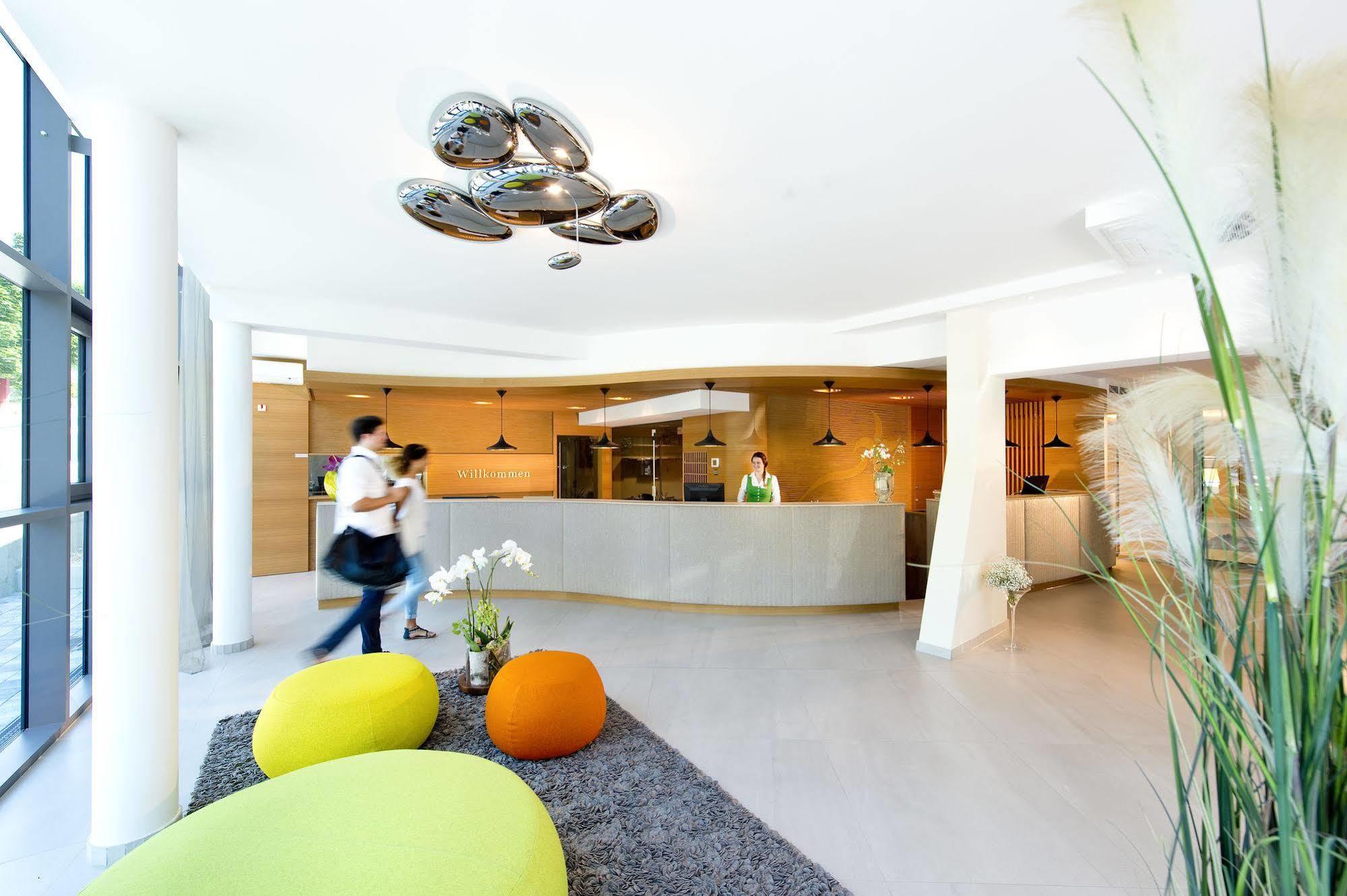 Hotel Vier Jahreszeiten Loipersdorf Loipersdorf bei Fuerstenfeld Luaran gambar